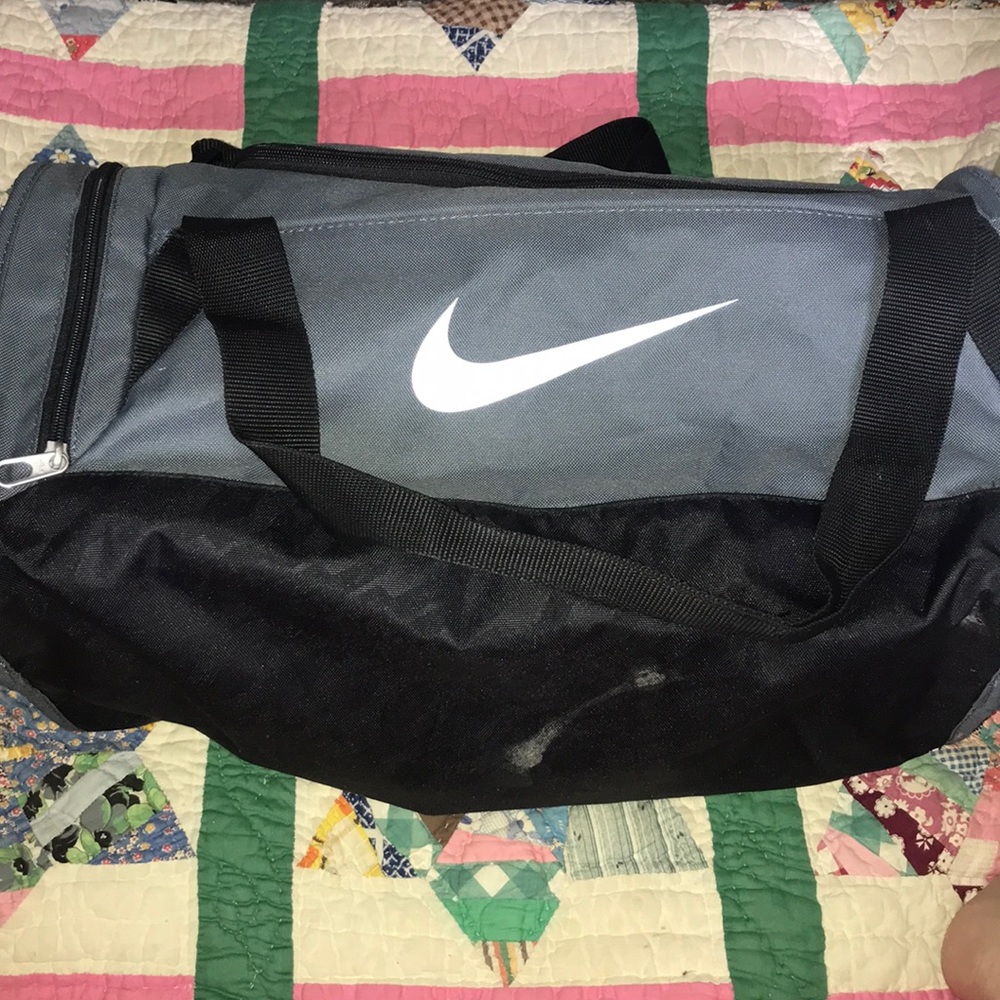 Nike small duffel bag